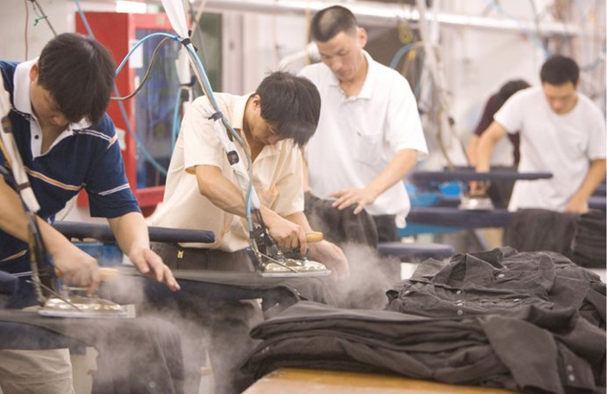 服装制造商透过SOP助手提升产品质量